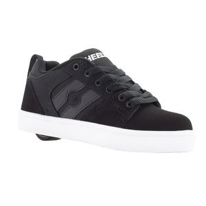 BRAND NEW WOMENS HEELYS